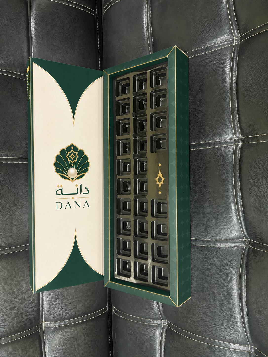 طقم تغليف شوكولاتة فاخر 24 خانة - بوكس دانة DANA