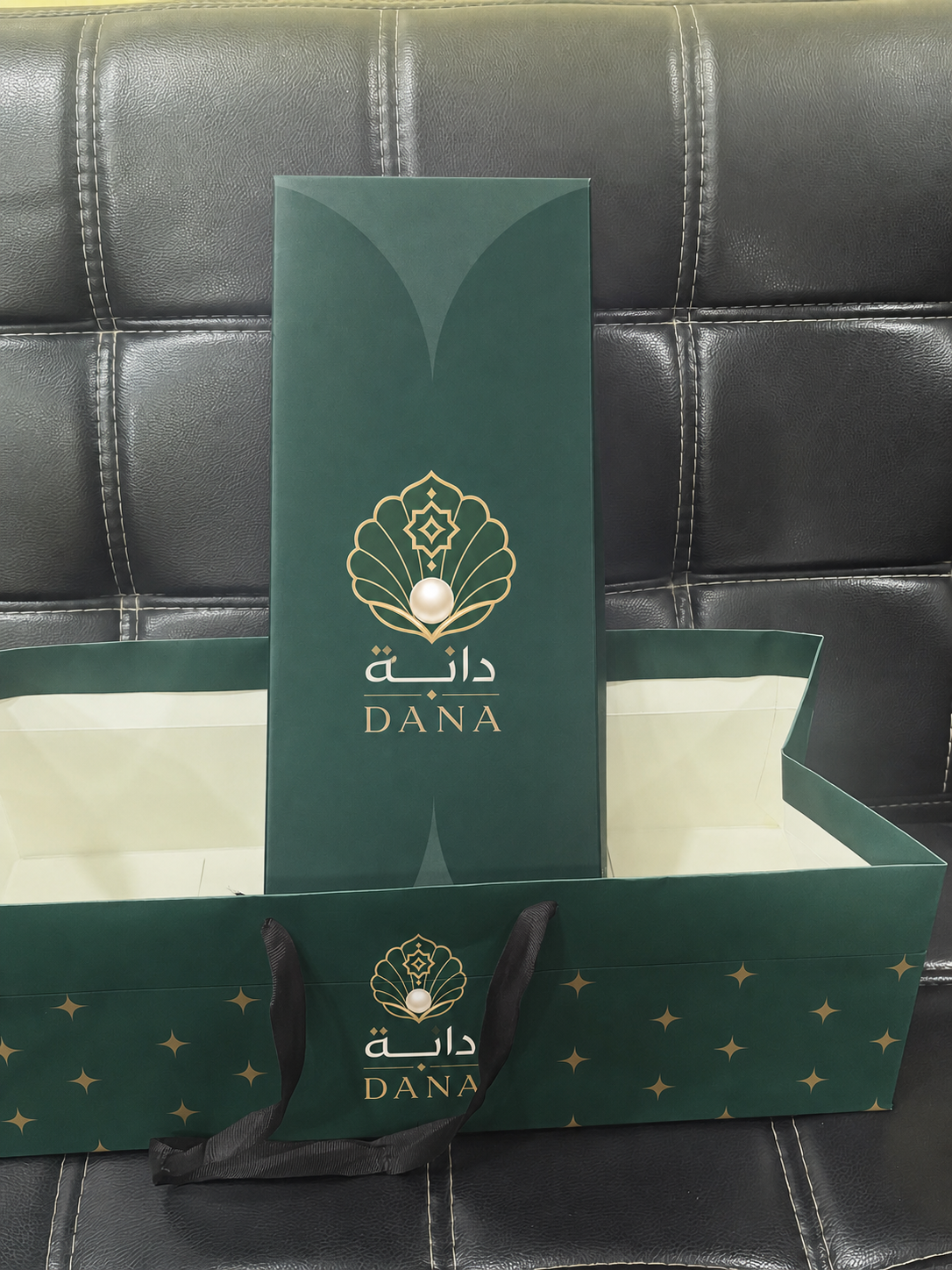 طقم تغليف شوكولاتة فاخر - حقيبة وبوكس مستطيل دانة DANA