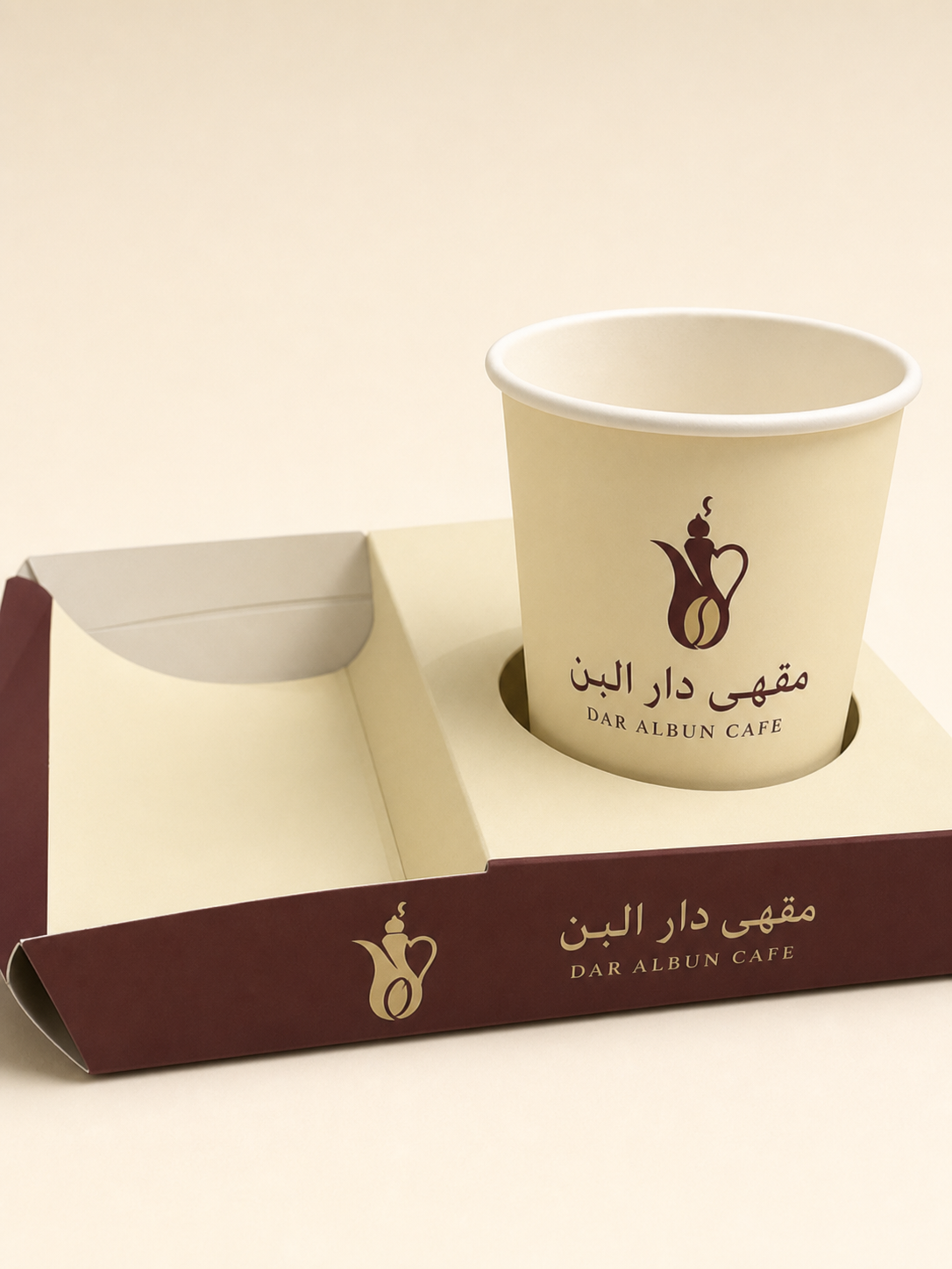 حامل كوب مقهى دار البن الورقي مع كوب مطبوع